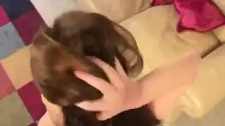 إباحية سحاقية: استخدام ألعاب جنسية في مشهد جنازة محرم