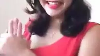 فرج هذه العاهرة المصرية يقبل الرصيد كدفعة