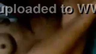 الممثلة الشهيرة دينا في حركة إكس إكس إكس عنيفة