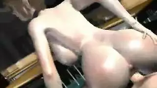 جماع جماعي صريح: نساء شيشانيات في ألمانيا