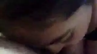 مؤدون شباب في جنس خام