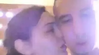 مشهد جنسي صريح: عاهرة عربية عارية وخطيبها المصري