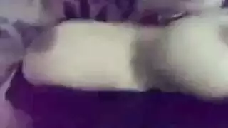 ديوث عراقي يشاهد مشهد نيك قاسي لأخته