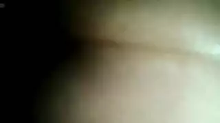 حركة فم مثيرة وتقبيل عميق للحلق