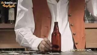 حفلة الجنس الجماعي الجامحة لمورجانا: تقود ثورة الإكس إكس إكس المصرية