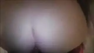 ثنائي مثلية يفتحان ويستخدمان كل ديلدو في جلسة إباحية