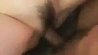 شاب ينيك فتاه في الغابه