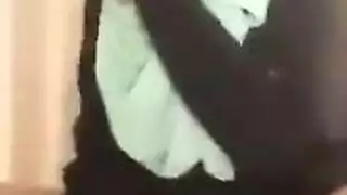 خدامة بيضاء