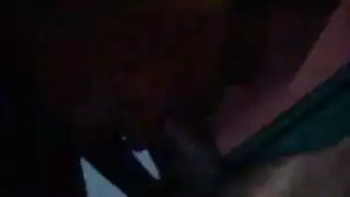 عاهرة قرنية تأخذ قضيبًا عنيفًا في مشهد إباحي شديد