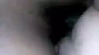 ينتهي تدليك الصالون بتمزيق فرجها في الكشك