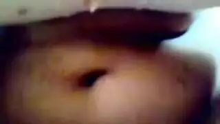 عربية ذات مؤخرة كبيرة تتعرض لنيك أمامي وخلفي عنيف