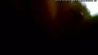 الألمانية الناضجة ذات الشعر البني تفتح فرجها المبلل في السرير