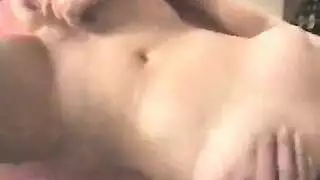 مراهقة روسية تتلقى قذفاً مزدوجاً وعلى وجهها من رئيسها