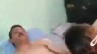 لحس كس مصرية ومص عميق للزب – سكس مصري عنيف