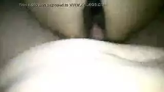 مراهقة في جنس مزدوج مع قضيبين أسودين