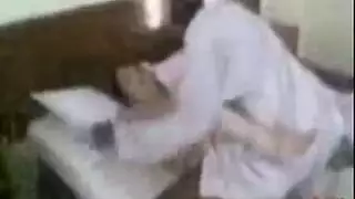 العاهرة الفارسية تستسلم لدفعات إكس إكس إكس لراعي الماعز