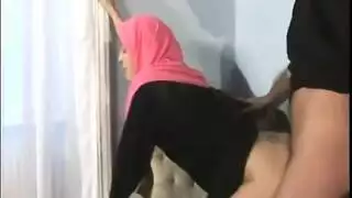 فتاة متعة تعمل لزبي اسخن مساج حتى اهتاج و اتمتع بنيك جسمها السكسي طول الليل