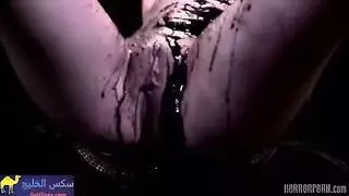 نيك زاحف مرعب: قضيب وحش في ملاذ مخيف