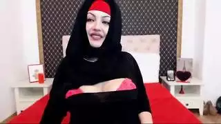 أصدقاء أمي صربي